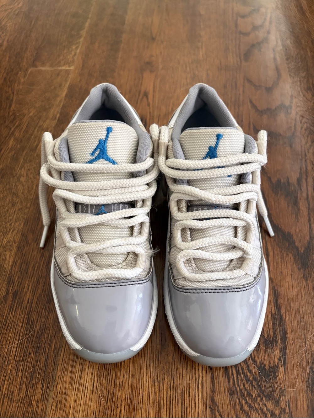Jordan 11 Kids Shoes. Cement Gray